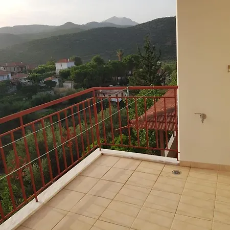 Eva'S Apartments Nafpaktos Dış mekan fotoğraf